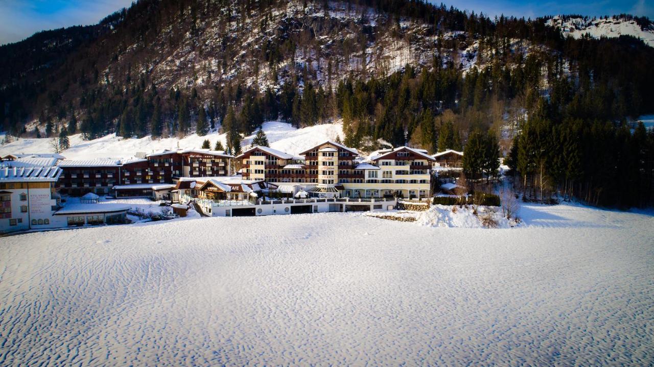Hotel Alpina Wellness & Spa Resort Kössen Екстериор снимка